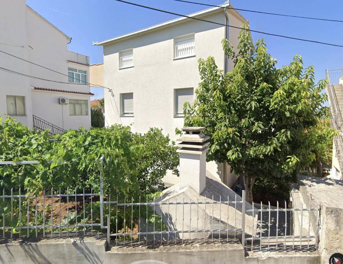 Apartman Tomic - Copacabana Beach Округ Горни Екстериор снимка